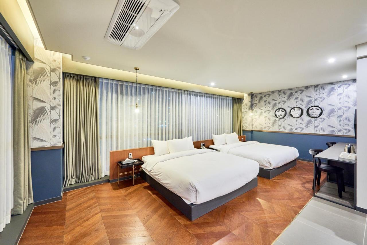 Brown Dot Hotel Songjung Μπουσάν Εξωτερικό φωτογραφία